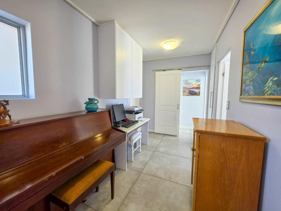 3 Bedroom Property for Sale in Stilbaai Wes Western Cape